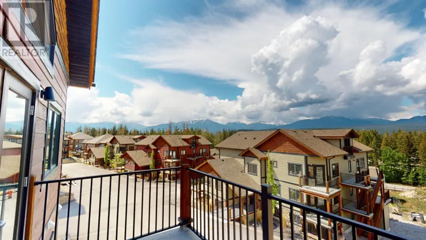 7291 PROSPECTOR Avenue Unit# 105, Radium Hot Springs, British Columbia V0A1M0