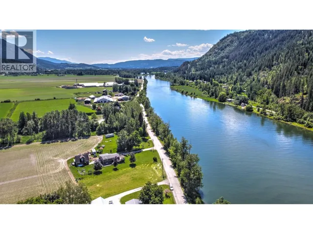 311 Riverside Road, Mara, British Columbia V0E2K0