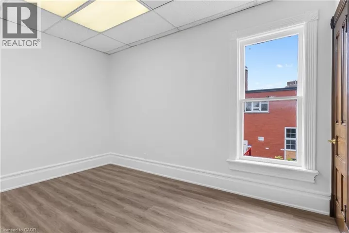 18 WEBER Street W Unit# office 8, Kitchener, Ontario N2H3Z2