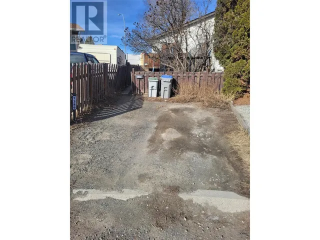 1386 Ottawa Place, Kamloops, British Columbia V2B7W4