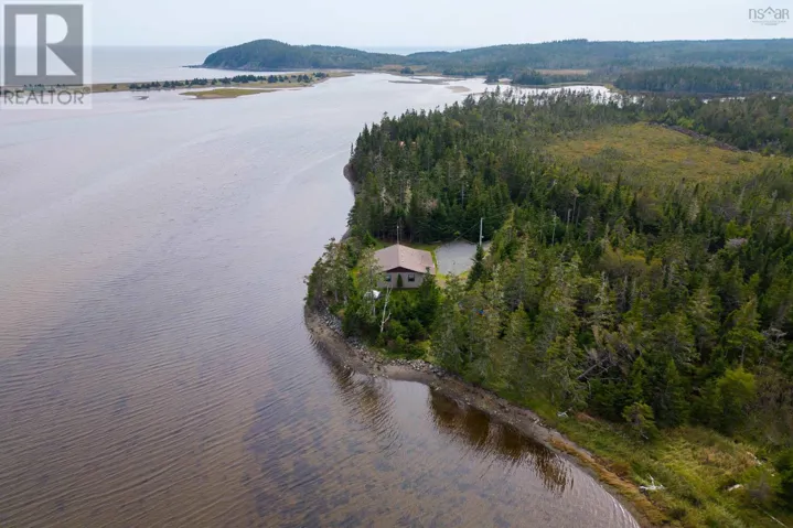 899 Westside Grand River Road, Grand River, Nova Scotia B0E1M0
