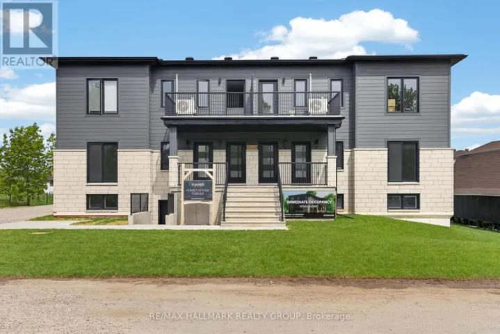 100 WELLAND STREET, Perth, Ontario K7H3H7