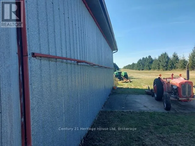 780