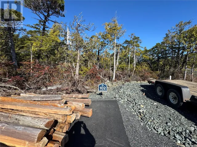 Lot 102 Sitka Cres, Ucluelet, British Columbia V0R3A0