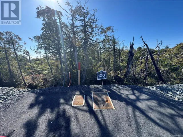 Lot 100 Sitka Cres, Ucluelet, British Columbia V0R3A0