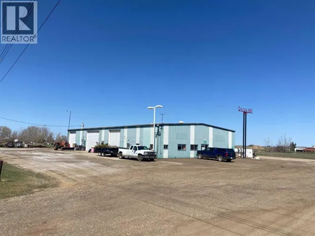 219 Railway Avenue SE, Youngstown, Alberta T0J3P0