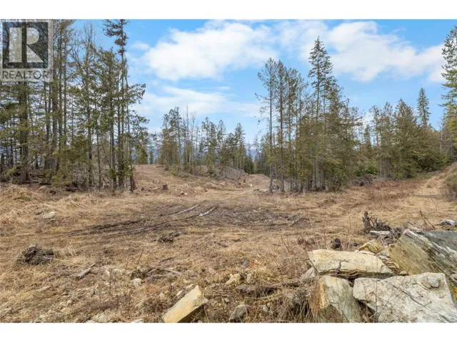 506 RIONDEL Road, Riondel, British Columbia V0B2B0