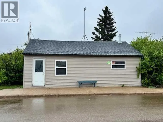 5009 49 Avenue, Forestburg, Alberta T0B1N0