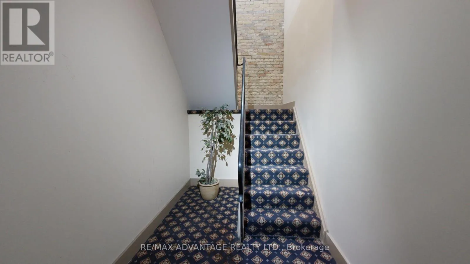 Commercial Sale For Sale
