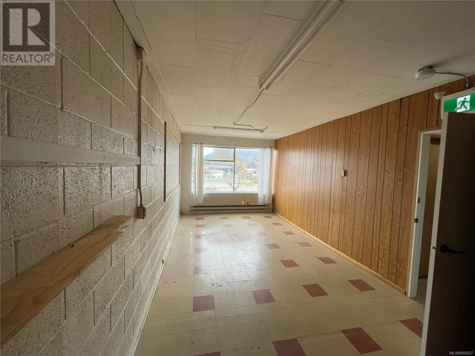 Commercial Sale For Sale