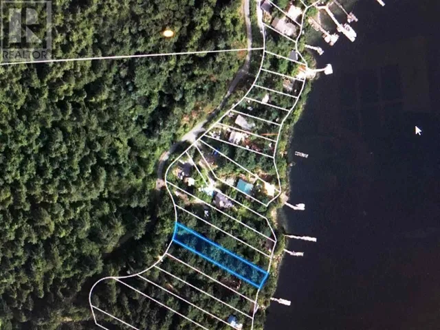 308 SASAMAT LANE, North Vancouver, British Columbia V7G2S4