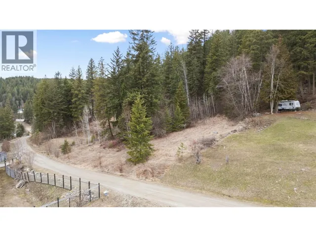 2481 Squilax-Anglemont Road Unit# 21, Lee Creek, British Columbia V0E1M4