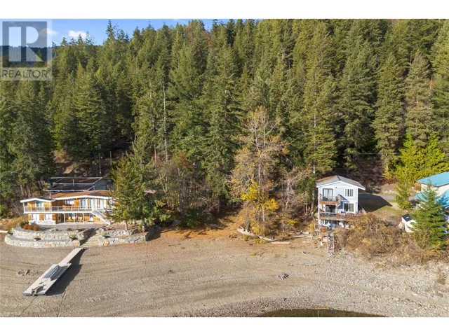 Lot 3 Sunnybrae Canoe Point Road, Tappen, British Columbia V0E2X1