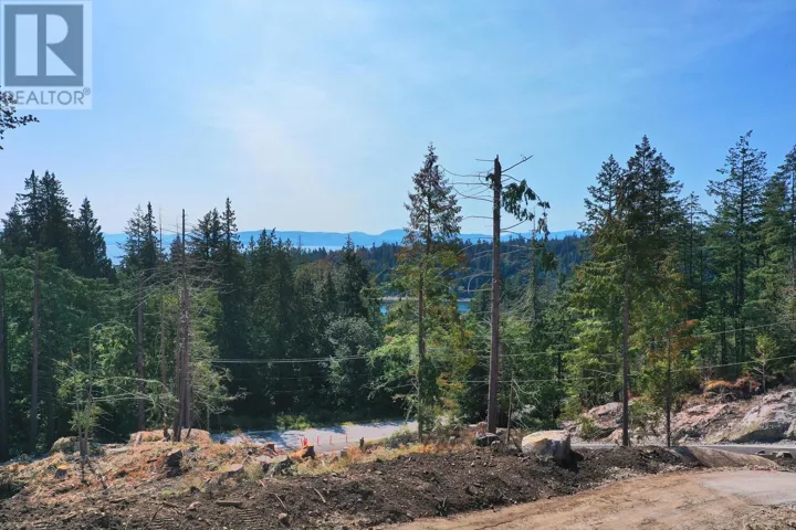 LOT 2 REDROOFFS ROAD, Halfmoon Bay, British Columbia V7Z1A1