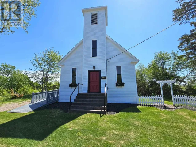 6910 Highway 2, Portapique, Nova Scotia B0M1B0