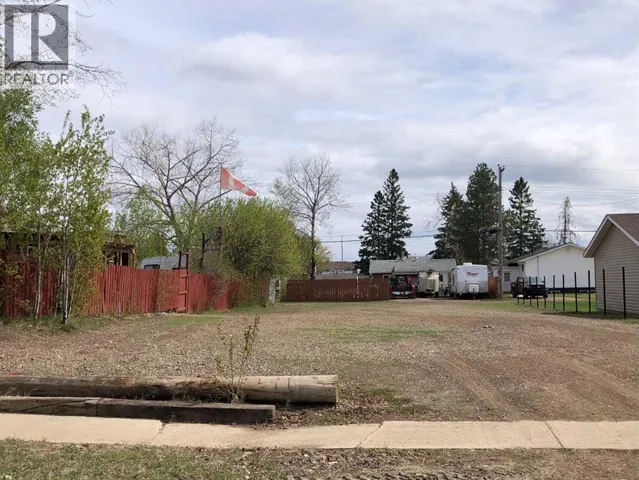 10113 100 Street, High Level, Alberta T0H1Z0