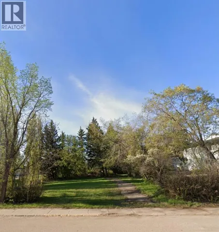 4633 53 Avenue, High Prairie, Alberta T0G1E0
