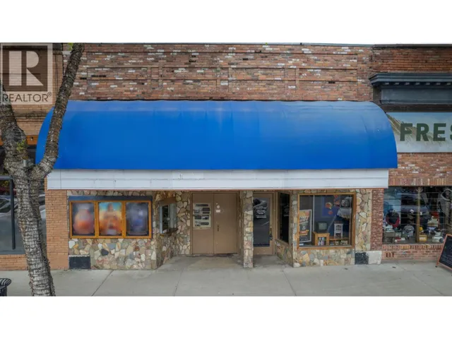 257 MARKET Avenue, Grand Forks, British Columbia V0H1H0