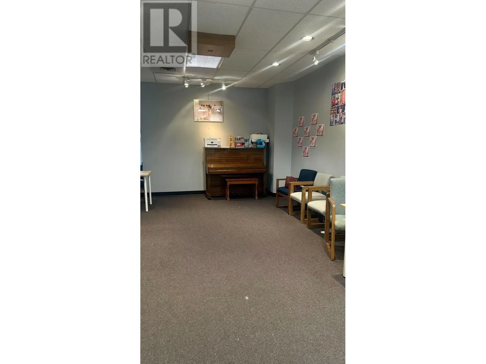 Commercial Sale For Sale