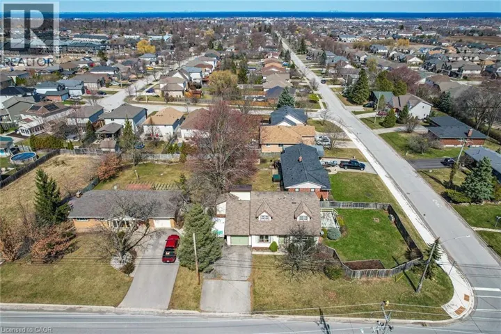 5001 HILLSIDE Drive, Beamsville, Ontario L3J0L1