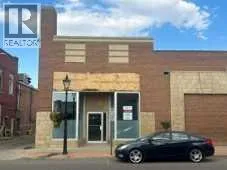 223 6 Avenue SE, Medicine Hat, Alberta T1A2S4