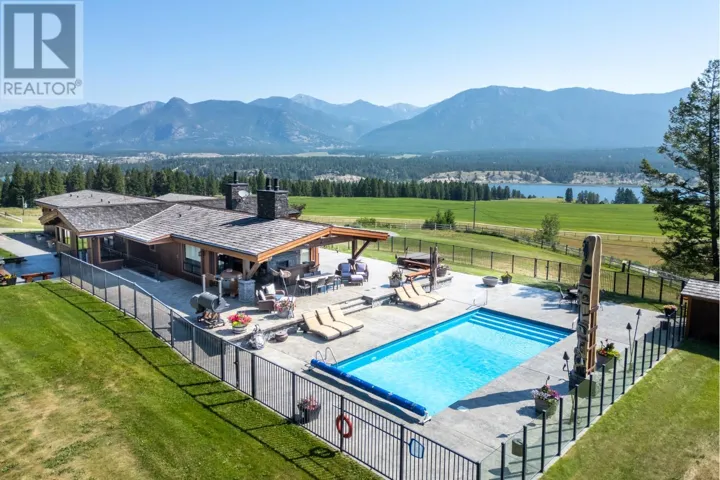 2175 WESTSIDE Road, Invermere, British Columbia V0A1K0