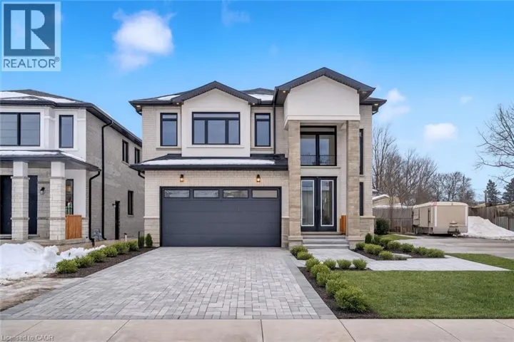 22 ROSELAWN Avenue, Ancaster, Ontario L9G2H9