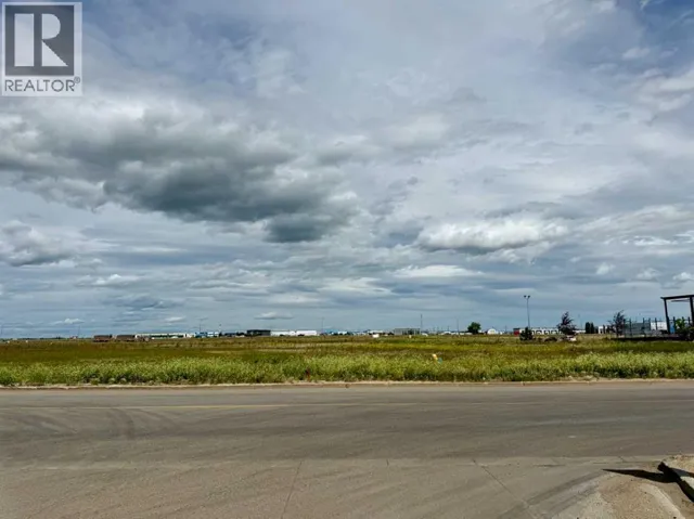 12110 97 Avenue, Grande Prairie, Alberta T8W0J7