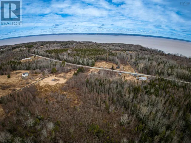 LOT Highway 215, Tennecape, Nova Scotia B0N2R0