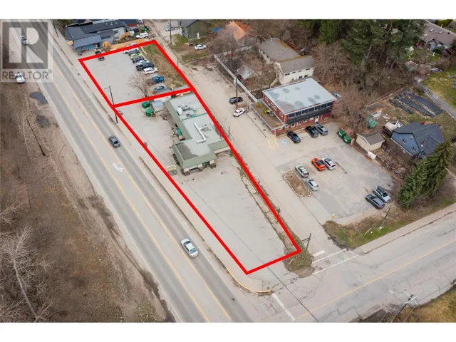 755/789 Columbia Avenue, Castlegar, British Columbia V1N1H1