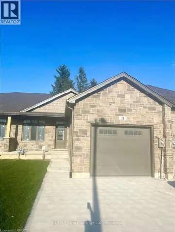 11 NYAH COURT, Kincardine, Ontario N0G2T0