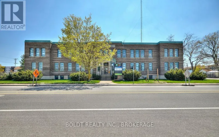 2 - 411 EAST MAIN STREET, Welland (Lincoln/Crowland), Ontario L3B3X3