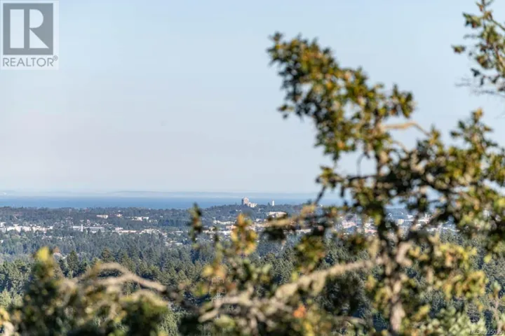 3020 WESTRIDGE Pl, Highlands, British Columbia V9C1C8