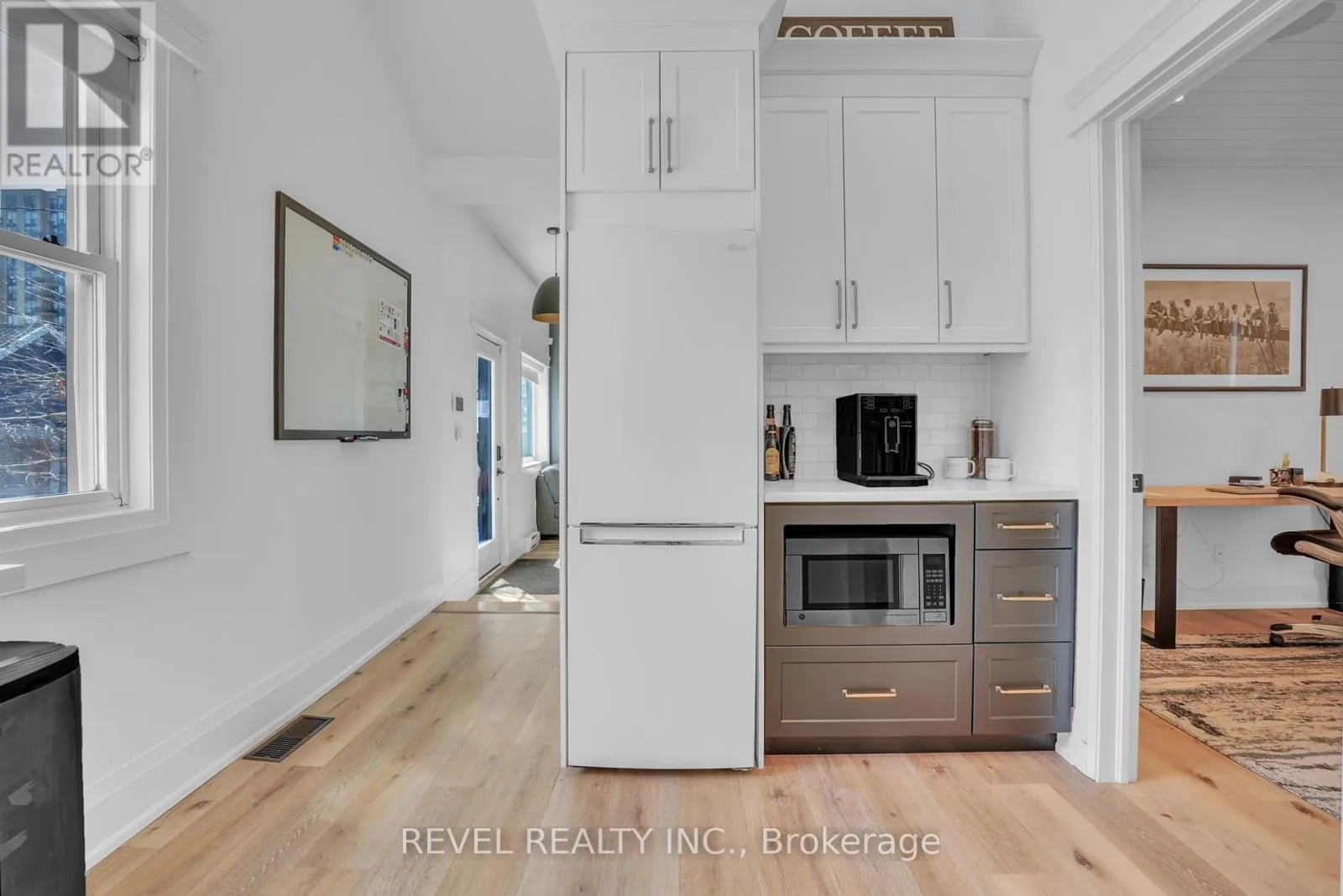 Commercial Sale For Sale