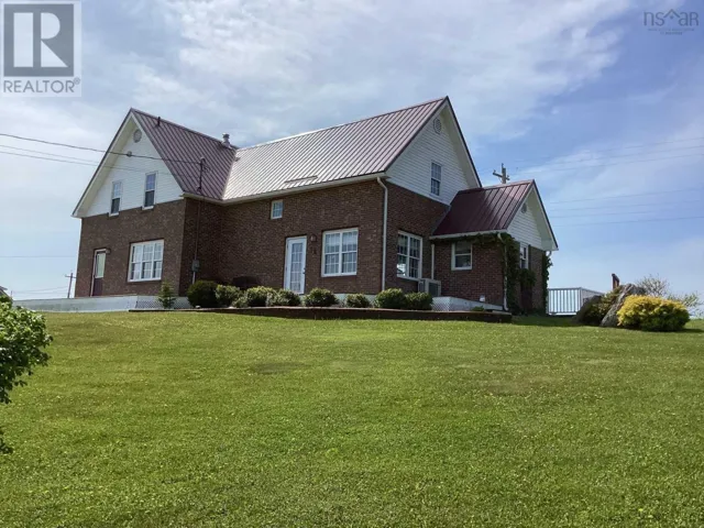 18 Harbourview Drive, Port Bickerton, Nova Scotia B0J1A0