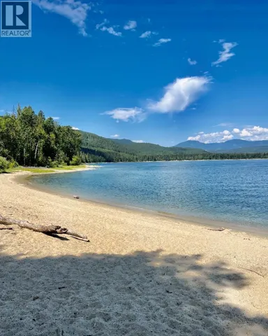 8800 Seymour Arm Main Road Unit# 21, Seymour Arm, British Columbia V0E1M0