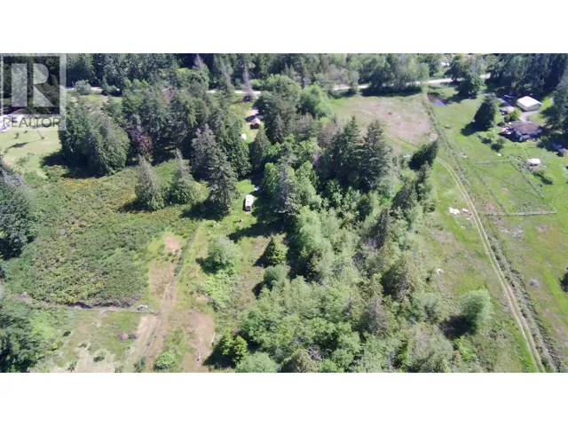 556 E BLUFF ROAD, Galiano Island, British Columbia V0N1P0