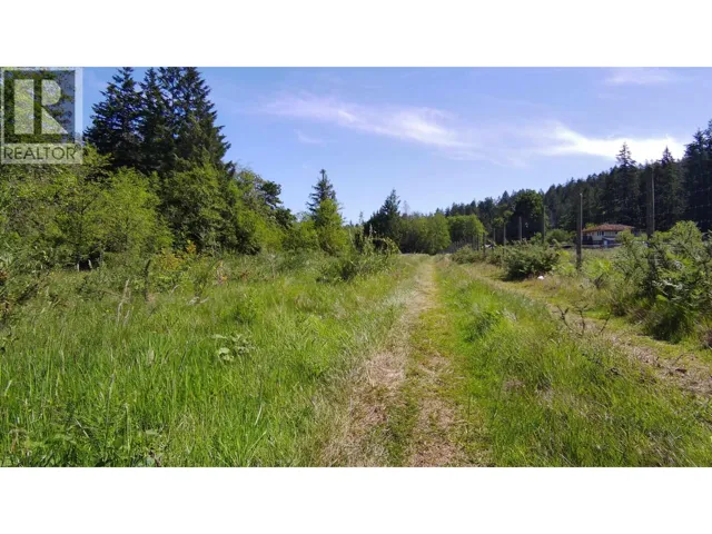 556 E BLUFF ROAD, Galiano Island, British Columbia V0N1P0