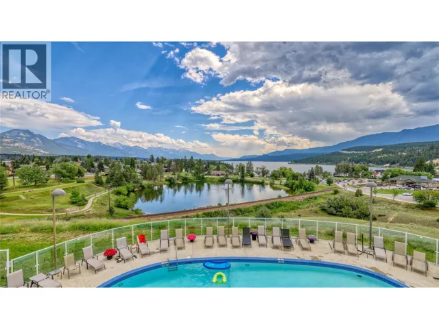 701 14A Crescent Unit# 111H, Invermere, British Columbia V0A1K0