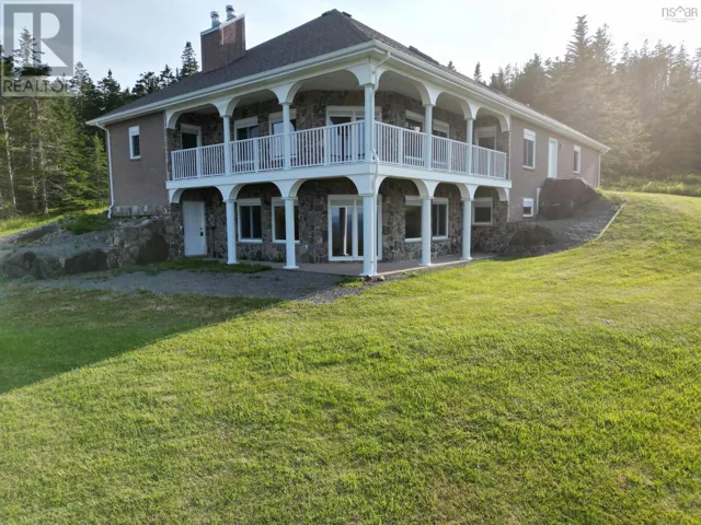 6260 West Bay Road, Roberta, Nova Scotia B0E3K0