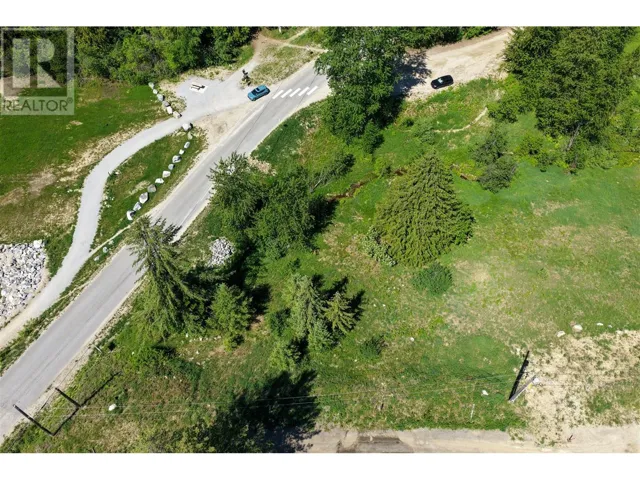 3923 Old Red Mountain Road, Rossland, British Columbia V0G1Y0