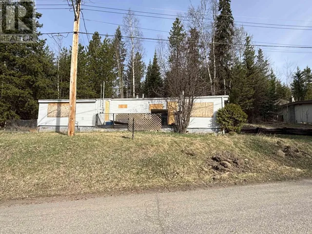 1915 DUBOIS DRIVE, Prince George, British Columbia V2K1L9