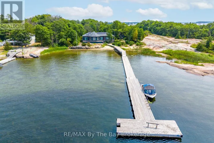 3854 IS 630 GEORGIAN BAY, Georgian Bay (Baxter), Ontario P0E1E0