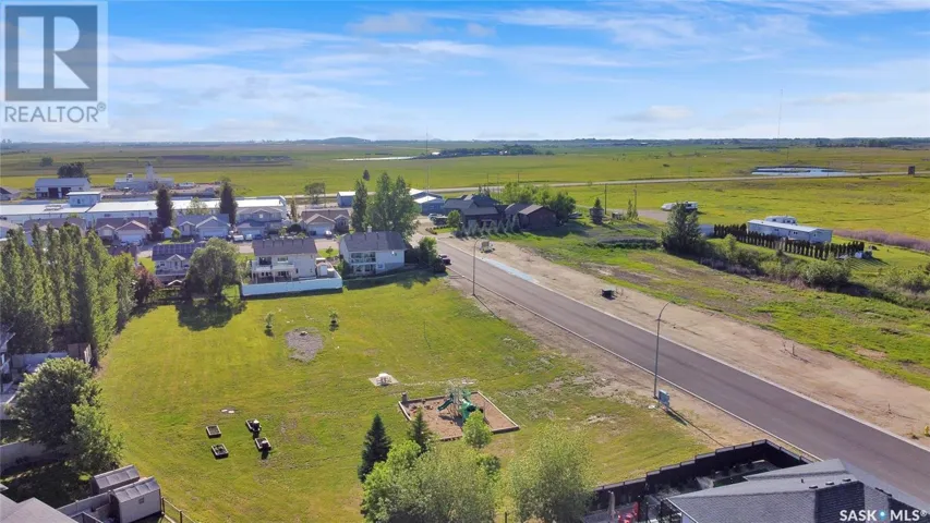 1250 Aaron DRIVE, Pilot Butte, Saskatchewan S0G3Z0