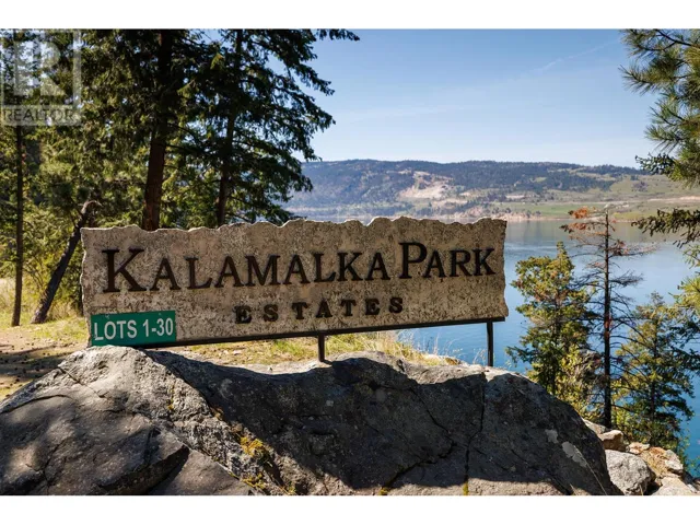 5649 Cosens Bay Road Unit# 17 Lot# 17, Coldstream, British Columbia V1B1N8