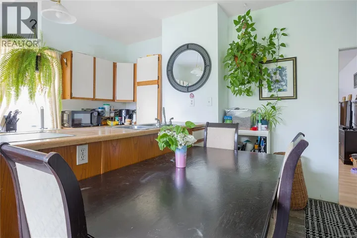 532 Prideaux St, Nanaimo, British Columbia V9R2N7