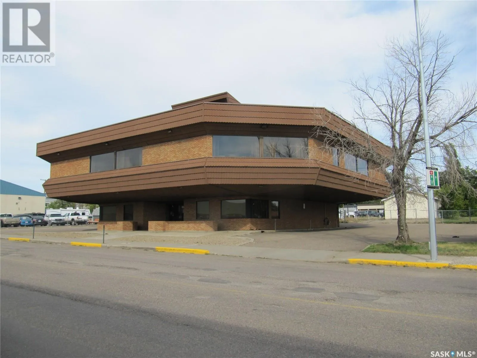 Commercial Sale For Sale