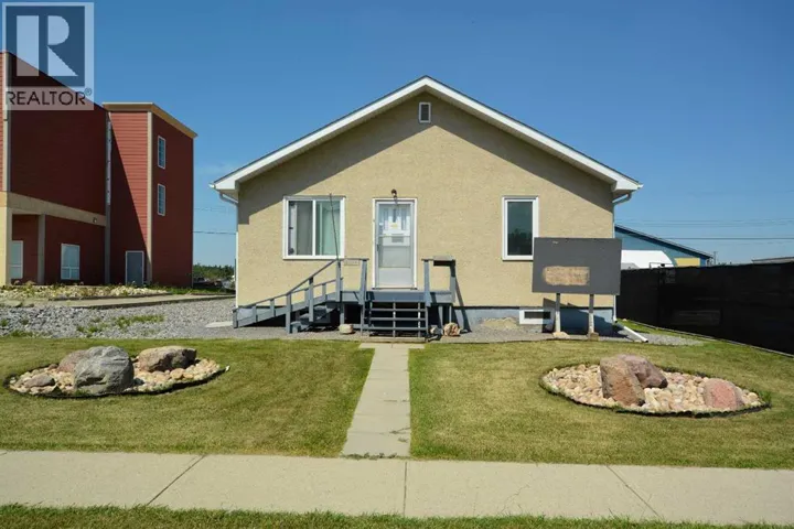 5614 2 Avenue, Edson, Alberta T7E1L8