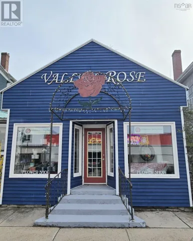 56 Commercial Street, Middleton, Nova Scotia B0S1P0