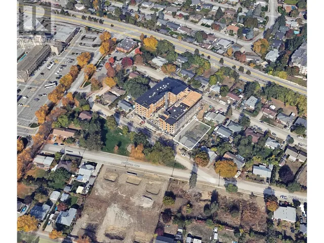 1294 Devonshire Avenue, Kelowna, British Columbia V1Y6B7